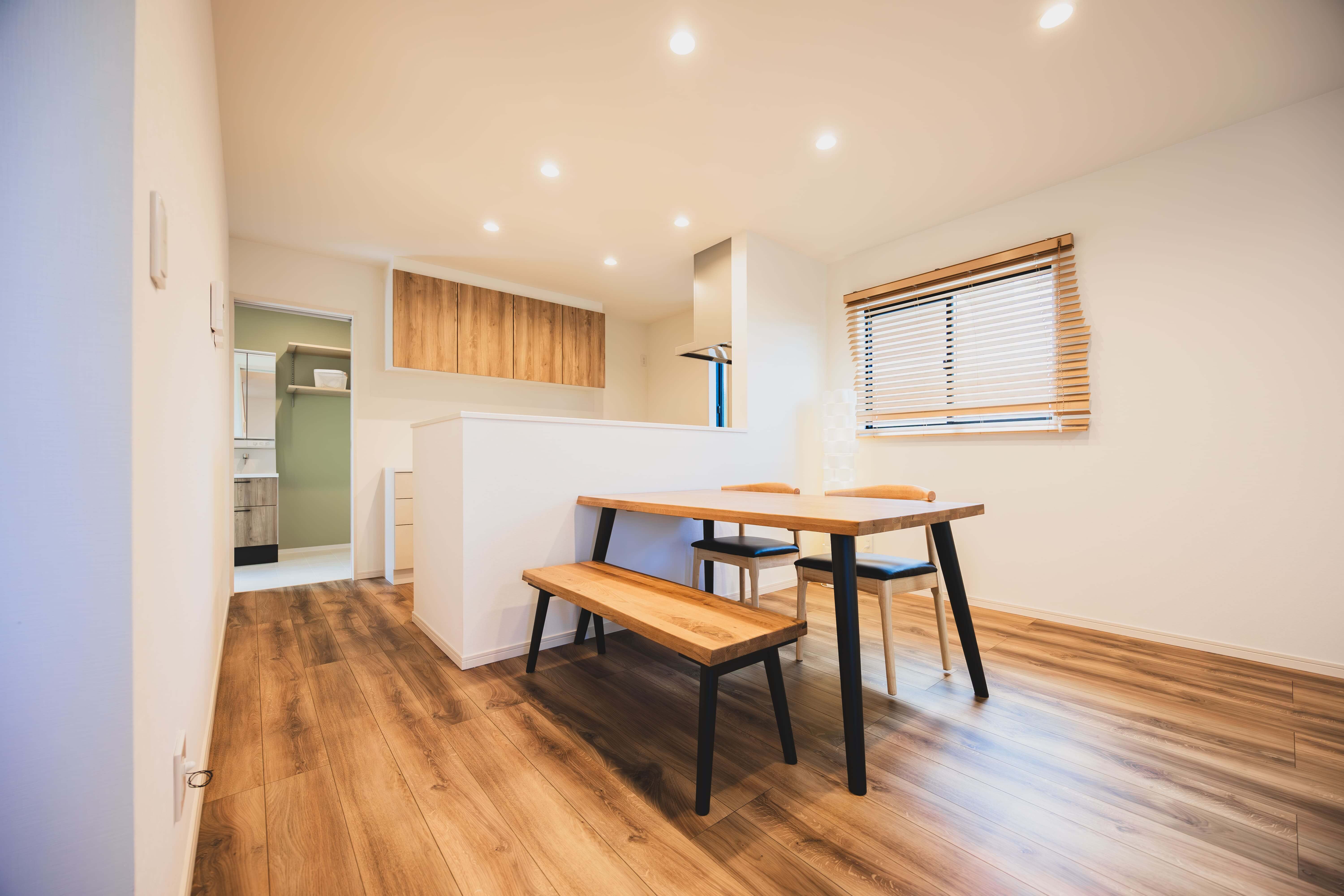 福岡県糸島市の注文住宅
平屋
フロートタイプのシューズボックス
アイアンバー
畳スペース
大容量収納