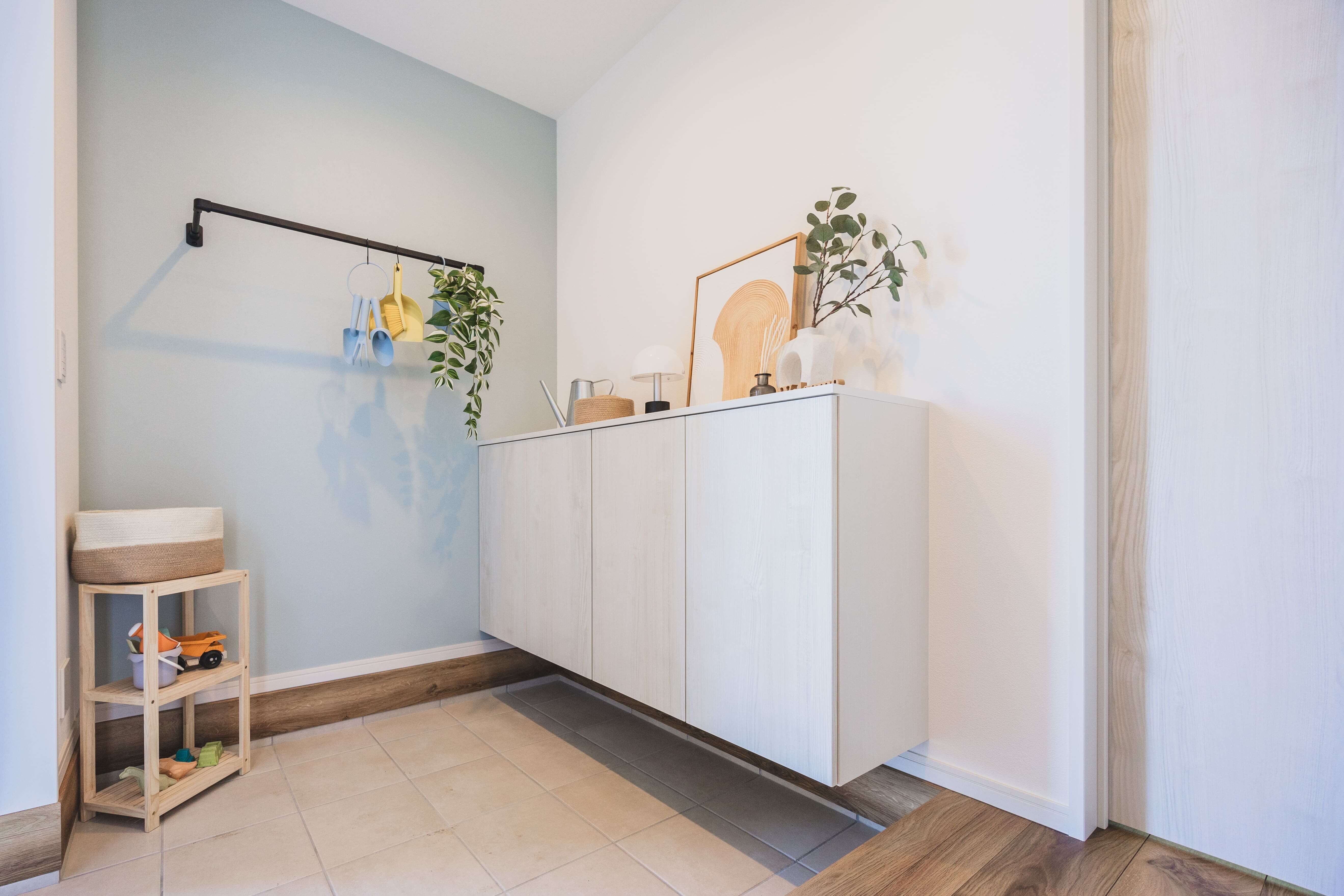 福岡県糸島市の注文住宅
平屋
フロートタイプのシューズボックス
アイアンバー
畳スペース
大容量収納